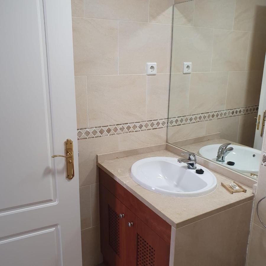 Tess Apartamento Ananda Lauro Golf Apartment Alhaurin de la Torre Ngoại thất bức ảnh