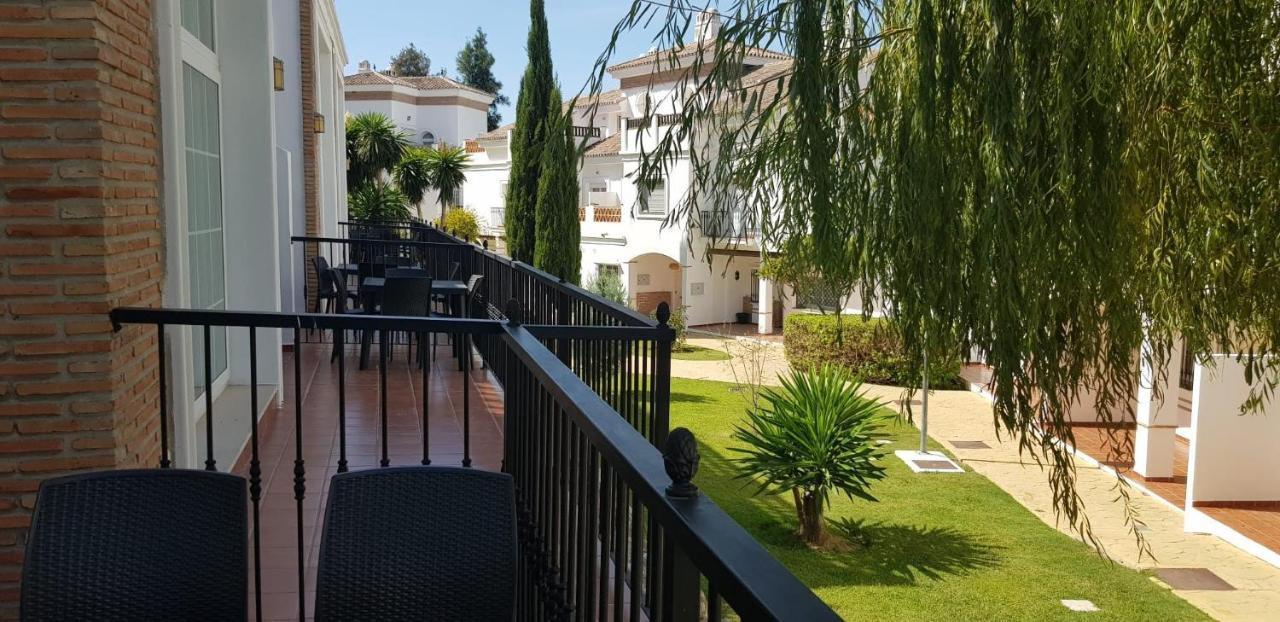 Tess Apartamento Ananda Lauro Golf Apartment Alhaurin de la Torre Ngoại thất bức ảnh